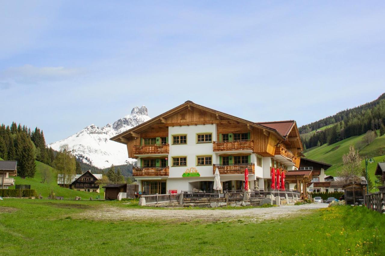 Ferienwohnung "Mein Alpenjuwel" Filzmoos Exterior photo