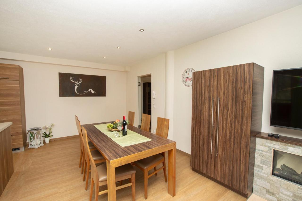 Ferienwohnung "Mein Alpenjuwel" Filzmoos Exterior photo